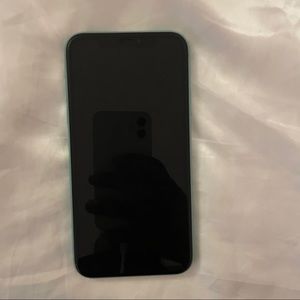 COPY - iPhone 11 Green 64GB